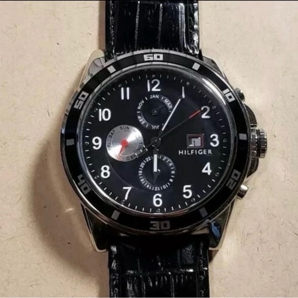 TOMMY HILFIGER WATCH With 44mm BLACK CHRONOGRAPH FACE & BLACK LEATHER BAND. - Picture 1 of 7
